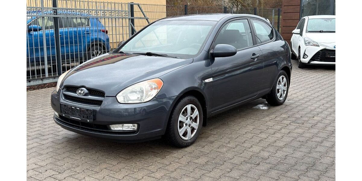 Hyundai Accent 178.885 km 999 &euro; Blankenfelde-Mahlow 15827