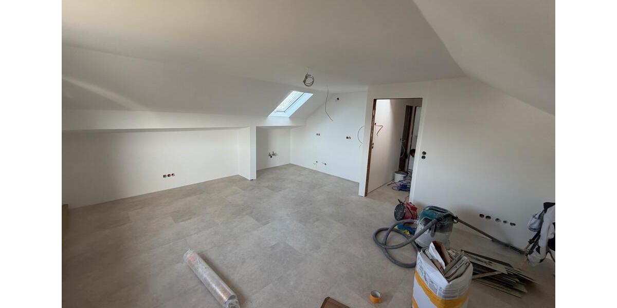 Dachgeschoßwohnung Offenbach am Main Buchrain - 2 Zimmer, 55 m&sup2;, 600&euro; | Angebot:25380884