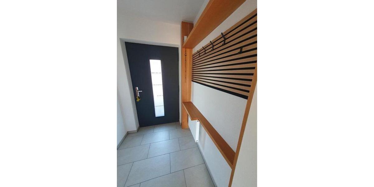Reihenhaus Waldershof - 5 Zimmer, 140 m&sup2;, 1.100&euro; | Angebot:26084805