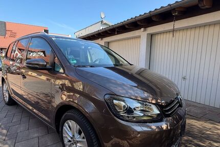 VW Touran 66.000 km 12.500 &euro; Mossautal 64756