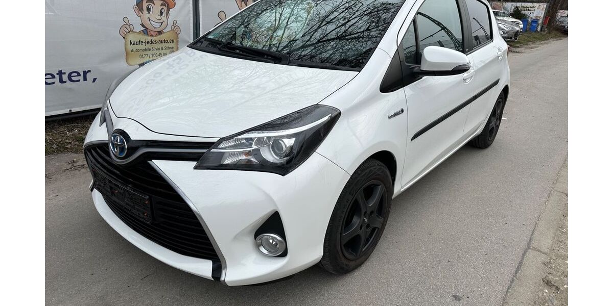 Toyota Yaris 149.681 km 8.499 &euro; München 81929