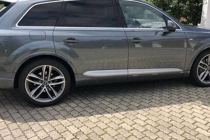 Audi Q7 165.000 km 29.000 € Neu-Ulm 89233
