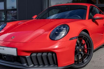 Porsche 992 3.700 km 179.990 &euro; Amberg 92224
