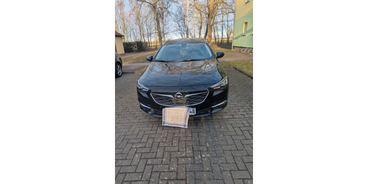 Opel Insignia 118.000 km 12.200 &euro; osterburg 39606