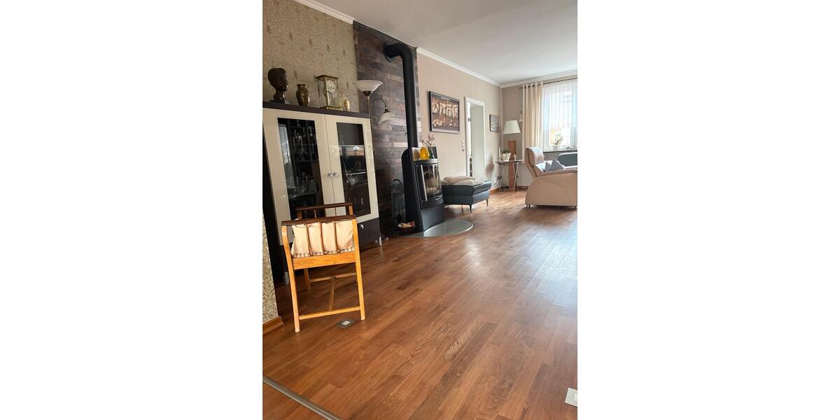 Doppelhaushälfte Grabow - 7 Zimmer, 190 m&sup2;, 350.000&euro; | Angebot:26244701