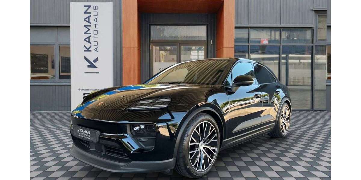 Porsche Macan 9.100 km 75.500 &euro; Sindelfingen 71065
