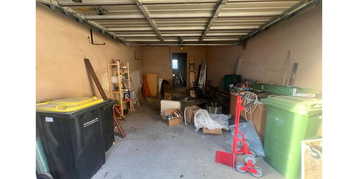 Reihenhaus Thiersheim - 5 Zimmer, 163 m&sup2;, 1.150&euro; | Angebot:22709151