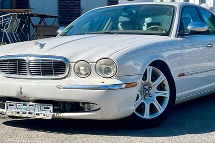 Jaguar XJ 290.734 km 3.500 &euro; Gelsenkirchen 45884