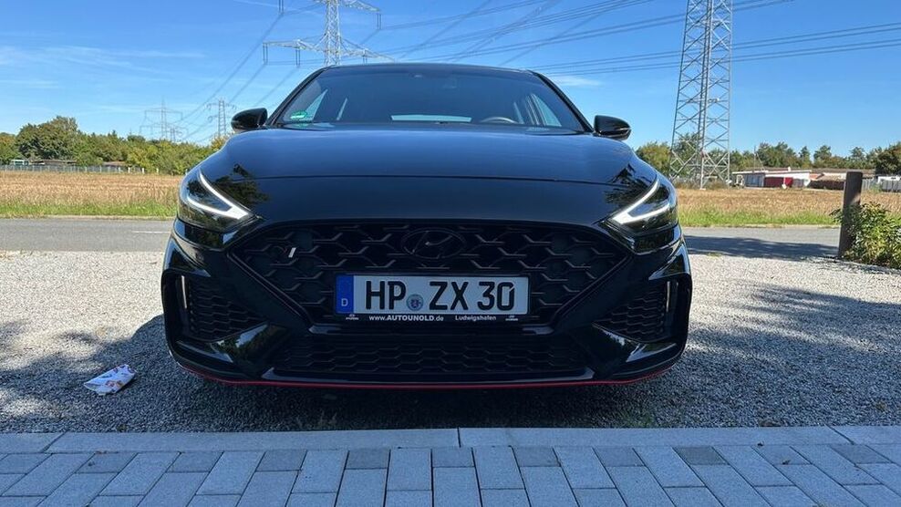 i30