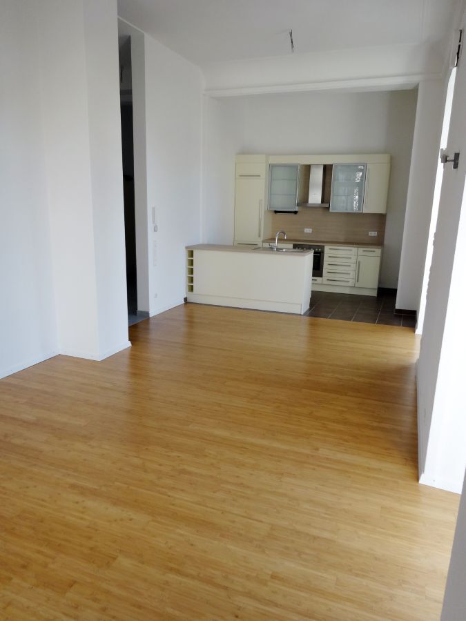 3 Altbau Loft Wohnungen am Lech: 73+82+64 qm, kernsaniert, Balkon, Parkett, Küche, ruhig, nähe KUKA, provisionsfrei