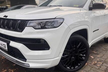 Jeep Compass 15.571 km 23.999 &euro; Berlin 13509