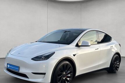 Tesla Model Y 25.566 km 38.980 &euro; Esslingen 73730