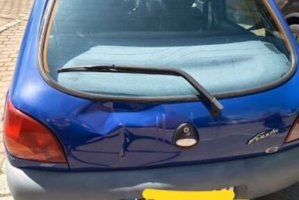 Ford Fiesta 92.000 km 700 &euro; Münsingen 72525