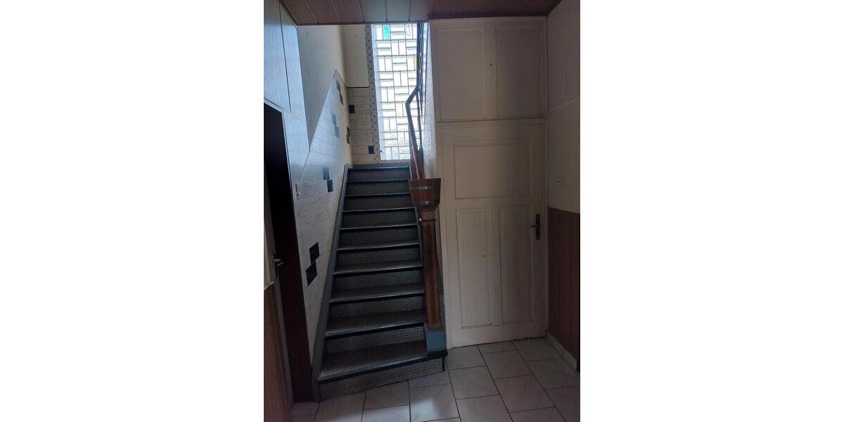 Einfamilienhaus Zemmer - 7 Zimmer, 180 m&sup2;, 150.000&euro; | Angebot:26338352