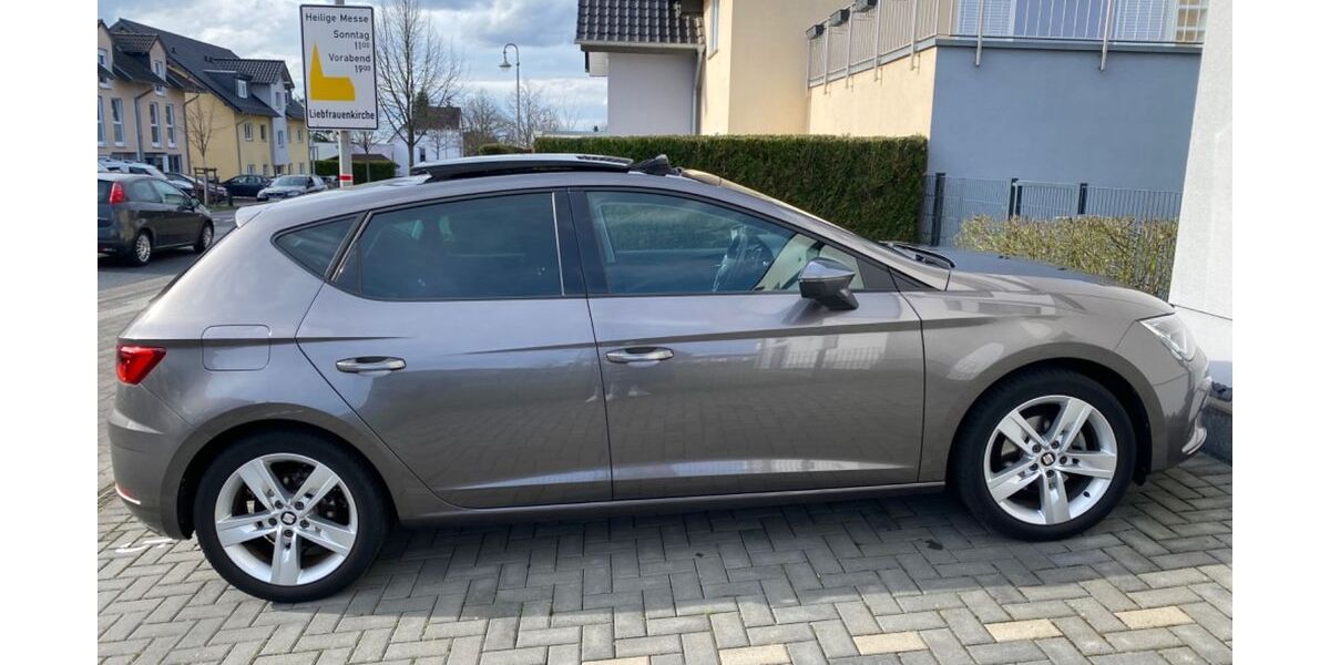 Seat Leon 88.888 km 14.600 &euro; Hennef 53773