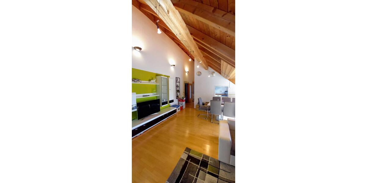 Dachgeschoßwohnung Hepberg - 3 Zimmer, 92 m&sup2;, 330.000&euro; | Angebot:26816545