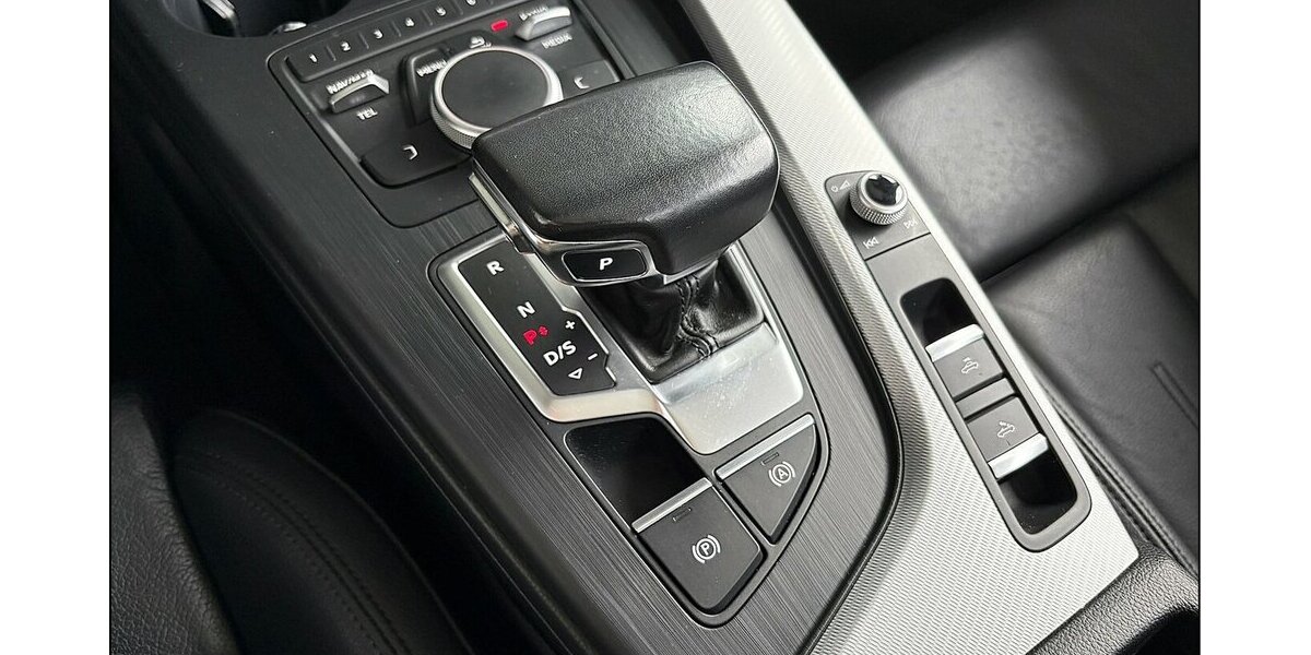 Audi A5 3.0 TDI qu. S-Line LED Keyless Temp. Assist 177.000 km 22.999 &euro; Stade 21682