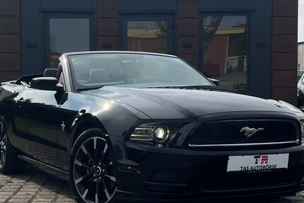 Ford Mustang 140.400 km 14.700 &euro; salzgitter 38259