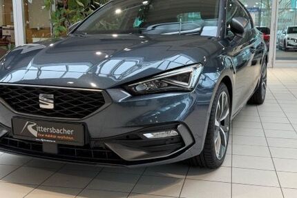 Seat Leon 54.171 km 20.690 &euro; Saarbrücken 66130