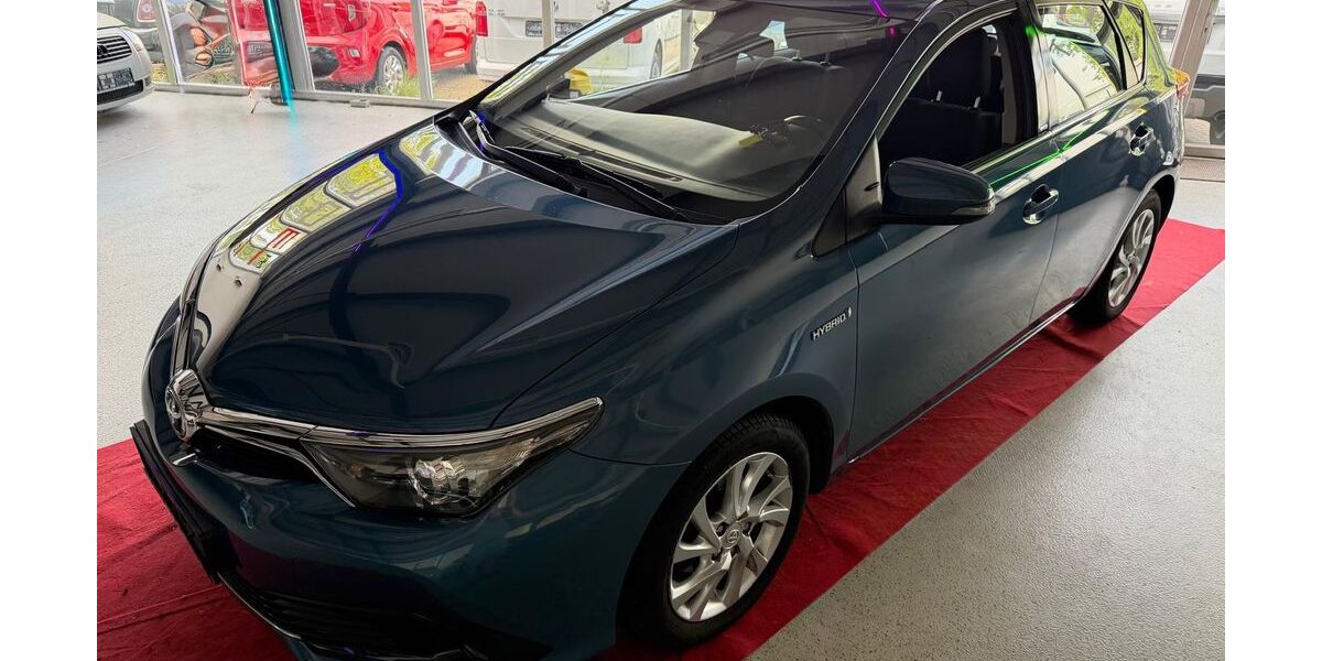 Toyota Auris 85.950 km 13.950 &euro; Bad Essen 49152