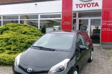 Toyota Yaris 117.002 km 9.890 &euro; Dresden 01259