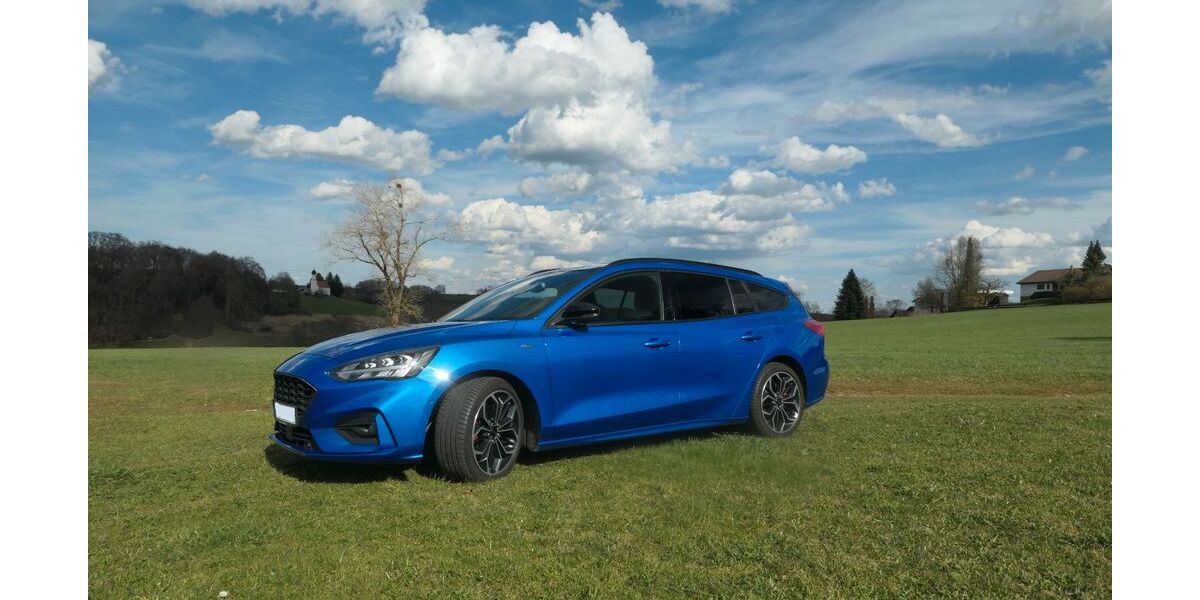 Ford Focus 93.000 km 14.490 &euro; Ebersberg 85560