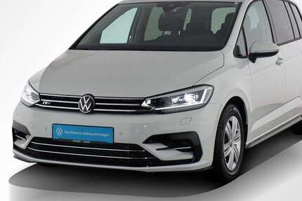 VW Touran 8.950 km 33.940 € Nürnberg 90441