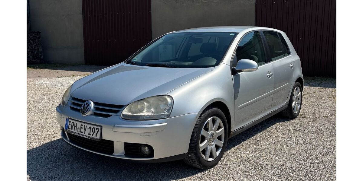 VW Golf 318.500 km 1.950 &euro; Burghaslach 96152