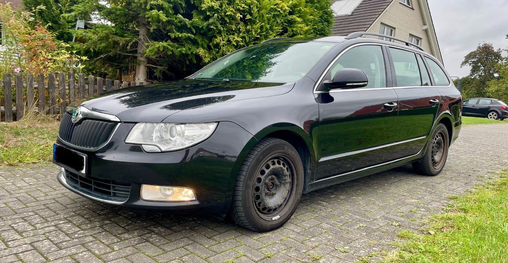 Skoda Superb 426.000 km 4.000 € Rodenberg 31552
