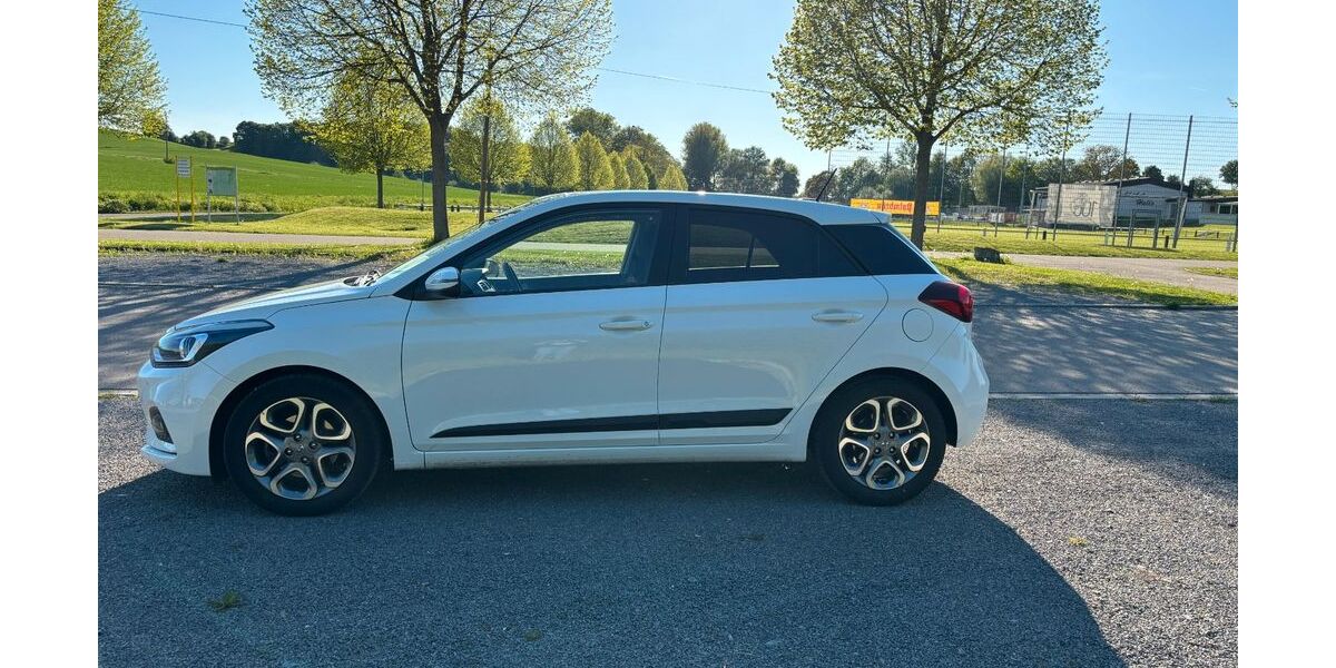 Hyundai i20 69.000 km 11.500 &euro; Eppingen 75031