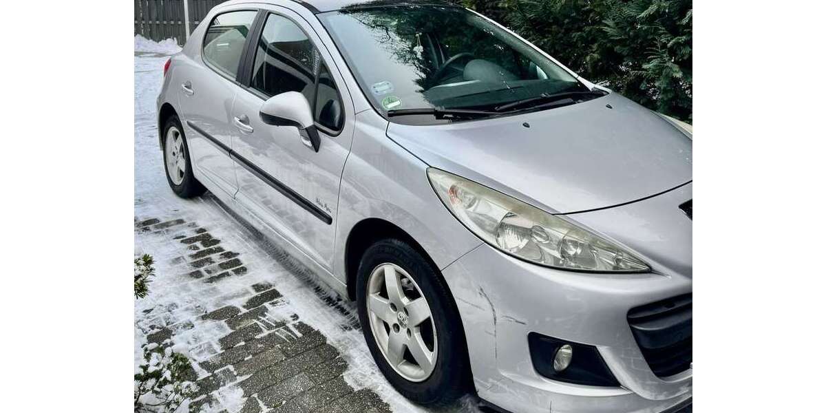 Peugeot 207 129.000 km 3.700 &euro; Bremen 28327