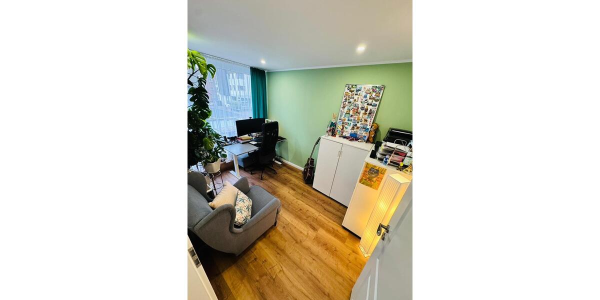 Großzügige luxuriöse Maisonette-Wohnung mit ca. 106 m² Wohnfläche 4 zimmer