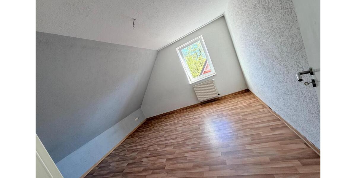 Etagenwohnung Damme - 4 Zimmer, 96 m&sup2;, 1.250&euro; | Angebot:26406026