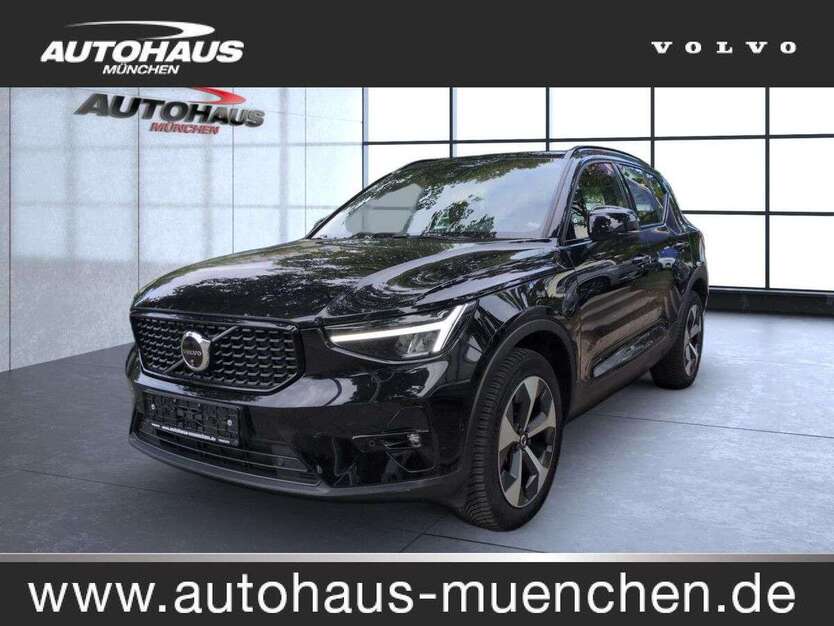 Volvo XC40 22.500 km 32.990 € München 81825