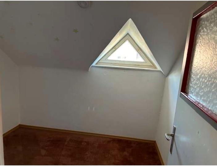 Etagenwohnung Kempten (Allgäu) - 5 Zimmer, 118 m&sup2;, 1.600&euro; | Angebot:26400487