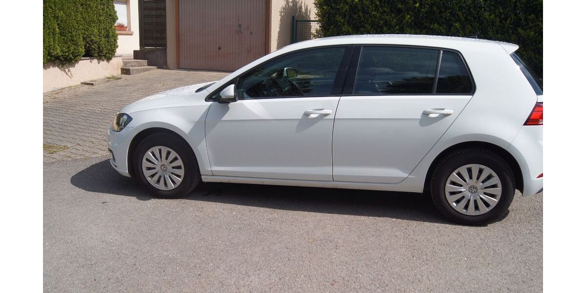 VW Golf 138.600 km 11.000 &euro; Bad Rappenau 74906