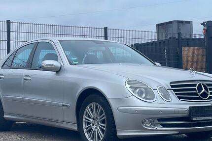 Mercedes-Benz E 240 220.564 km 2.550 &euro; Friedberg 86316