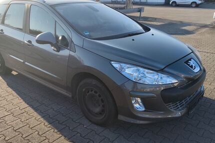 Peugeot 308 234.761 km 1.099 &euro; Bautzen 02625
