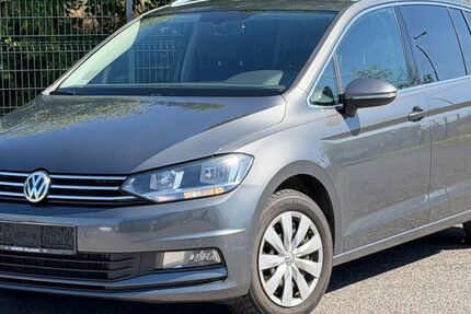VW Touran 204.150 km 10.890 &euro; Neumarkt 92318