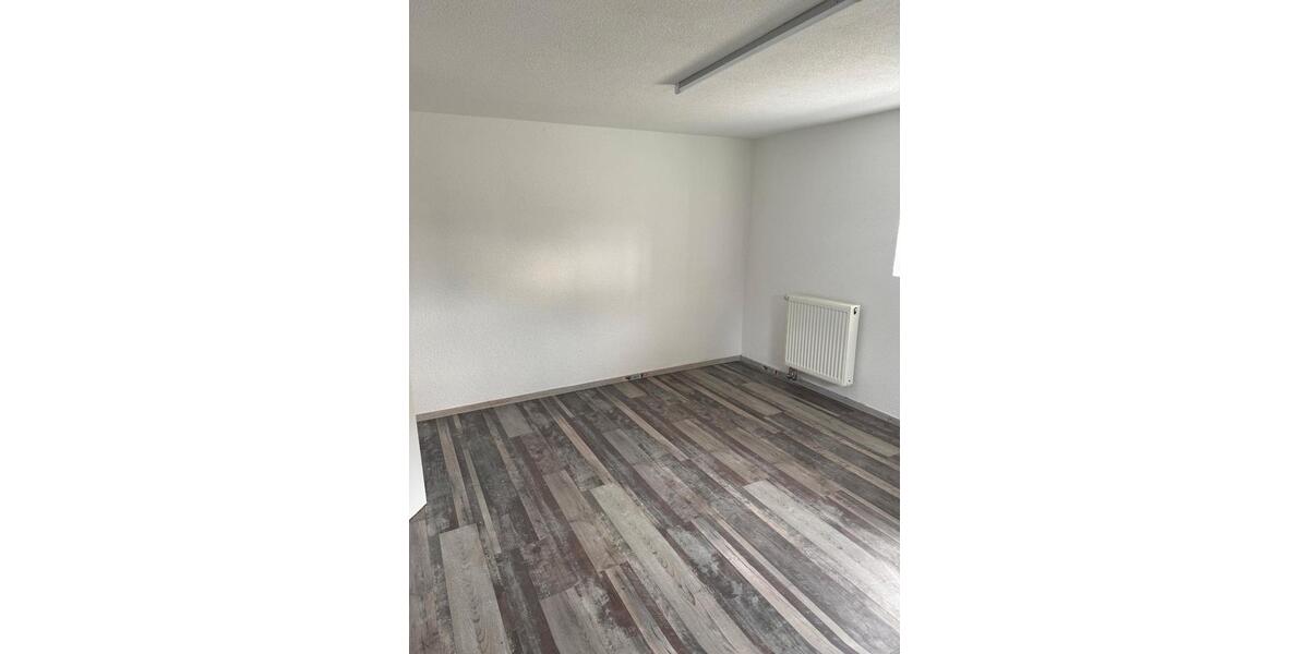 Etagenwohnung Lebach - 2 Zimmer, 55 m&sup2;, 500&euro; | Angebot:26184095