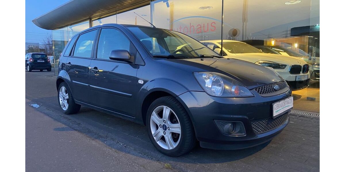 Ford Fiesta 118.291 km 2.900 &euro; Brühl 50321