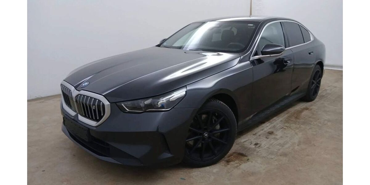 BMW i5 70.000 km 44.750 &euro; Steinbach-Hallenberg OT Herges-Hallenberg 98587