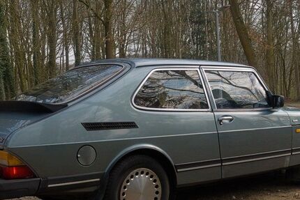 Saab 900 276.000 km 5.900 &euro; Hamburg 21075