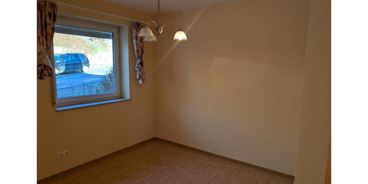 Einfamilienhaus Schöntal - 7 Zimmer, 210 m&sup2;, 1.900&euro; | Angebot:24585632