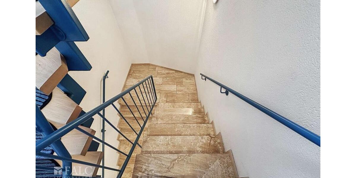 Dachgeschoßwohnung Meschede - 2 Zimmer, 45 m&sup2;, 420&euro; | Angebot:26041645