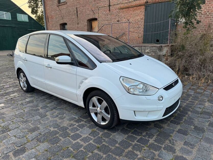 S-Max