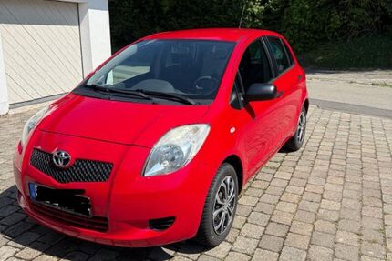 Toyota Yaris 147.841 km 2.500 &euro; Burghausen 84489
