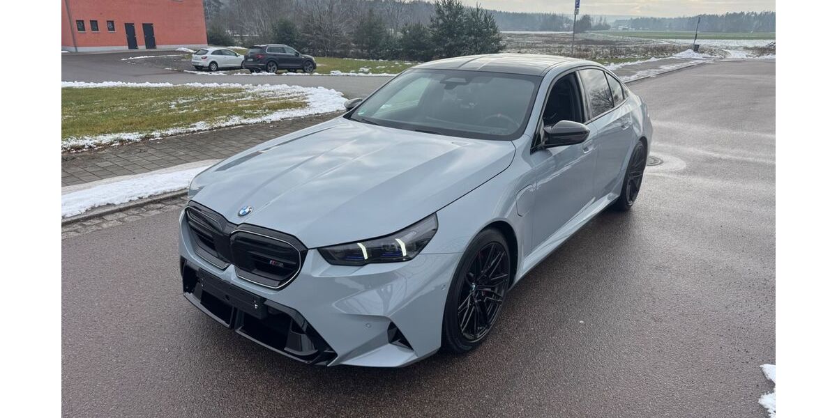 BMW M5 22.000 km 126.490 &euro; Bruck in der Oberpfalz 92436