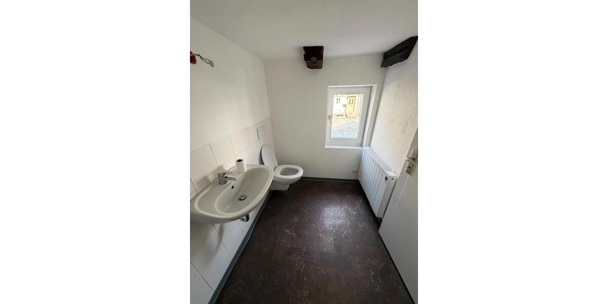 Einfamilienhaus Lauterbach (Hessen) - 6 Zimmer, 84 m&sup2;, 800&euro; | Angebot:26400654