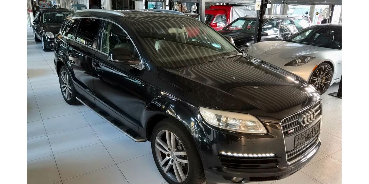 Audi Q7 303.000 km 5.950 &euro; Brühl 50321